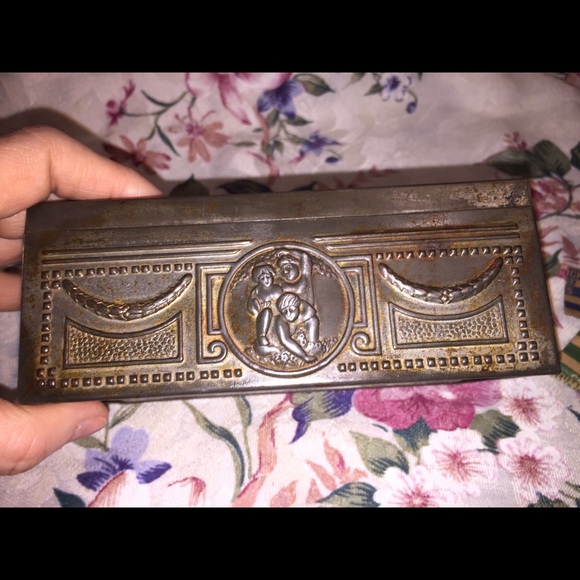 Vintage “State Express Cigarettes” Tin Stamped Box - Picture 3 of 8